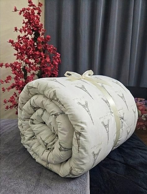 Eiffel Tower Premium Comforter 1