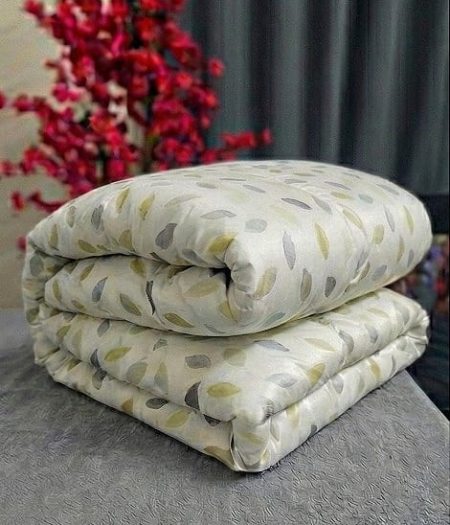 Olive Breeze Premium Comforter