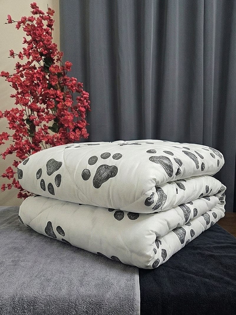 White Tiger Premium Comforter