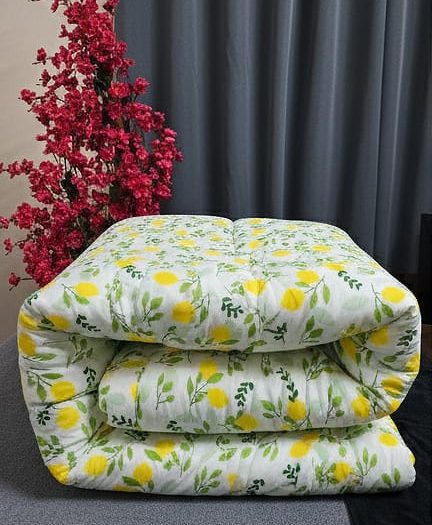 Lemon Breeze Premium Comforter