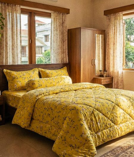 LifestyleHub Export Quality King Size Exclusive Cotton Comforter (86 X 90 Inch) -Yellow